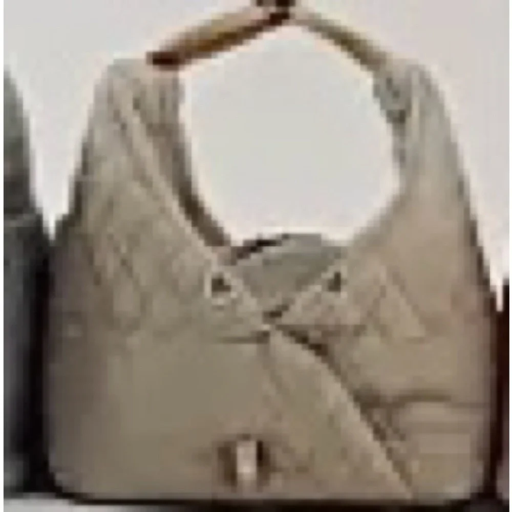 Lightweight Quilted Beige Small Pet Carrier sling Bag with Padded Interior